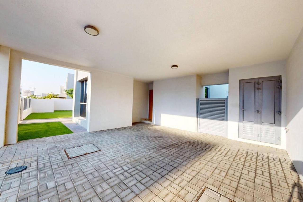 Sidra 1 - Incredible Five Bedroom Villa Dubai Eksteriør billede