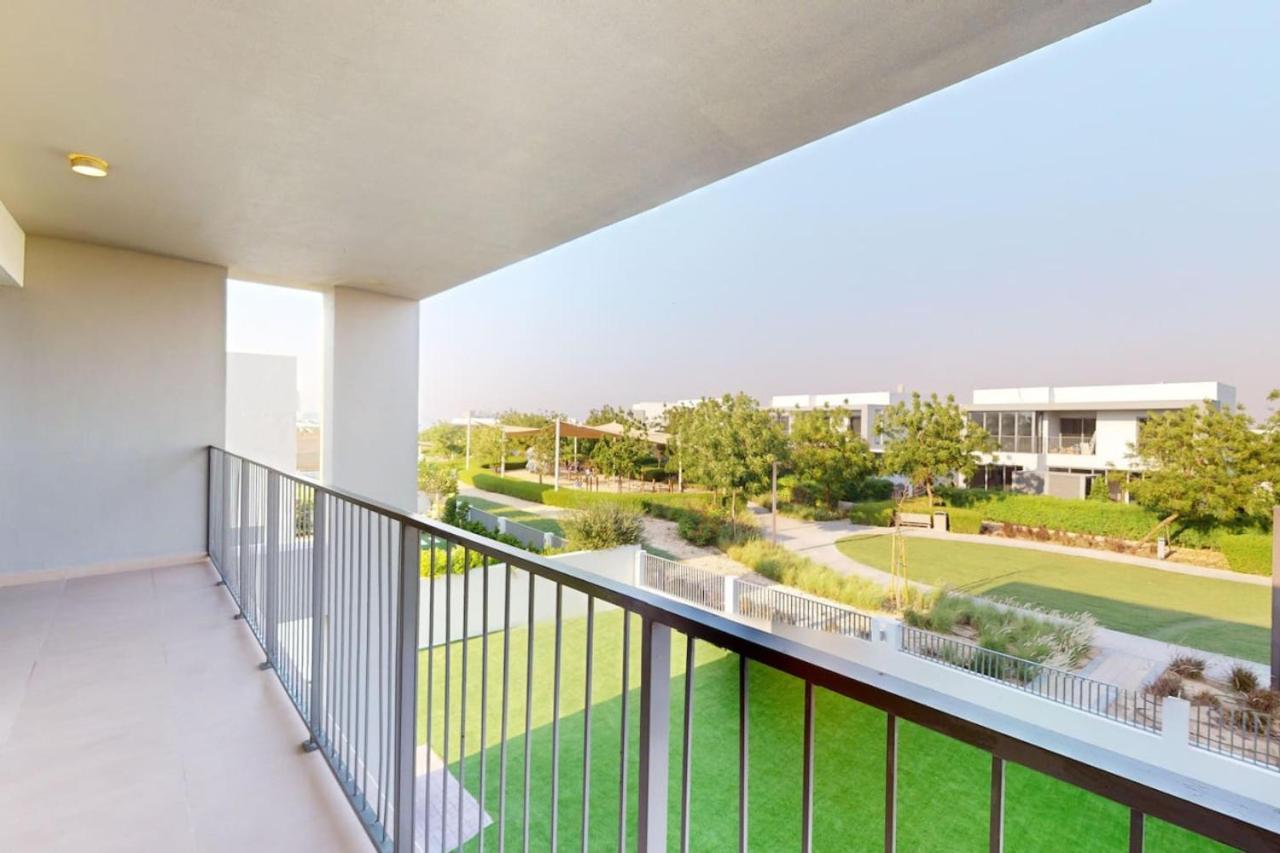 Sidra 1 - Incredible Five Bedroom Villa Dubai Eksteriør billede